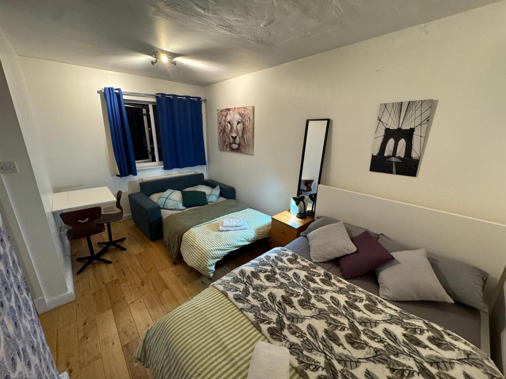 Cozy Rooms Near Central Лондон Экстерьер фото