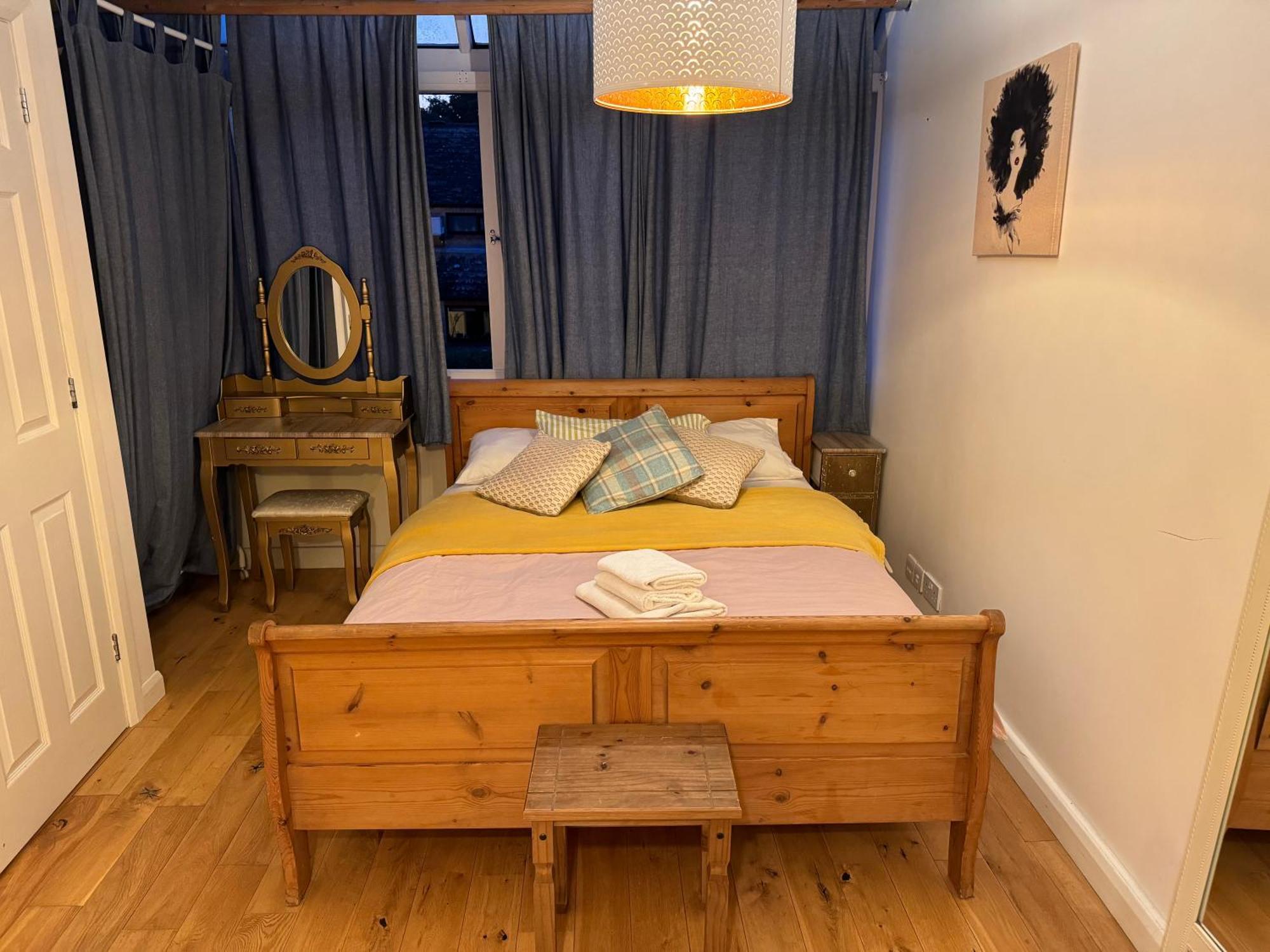 Cozy Rooms Near Central Лондон Экстерьер фото