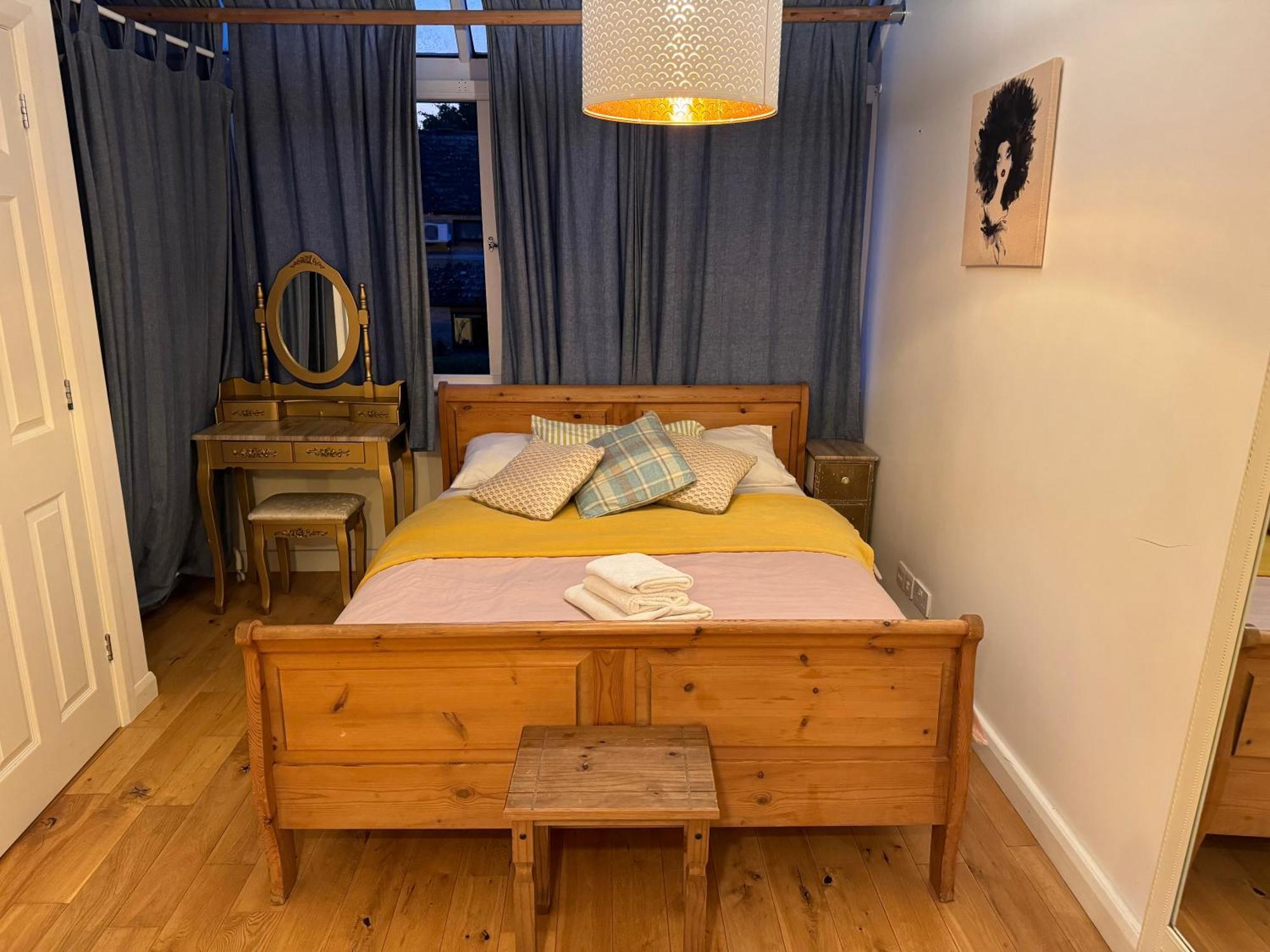 Cozy Rooms Near Central Лондон Экстерьер фото