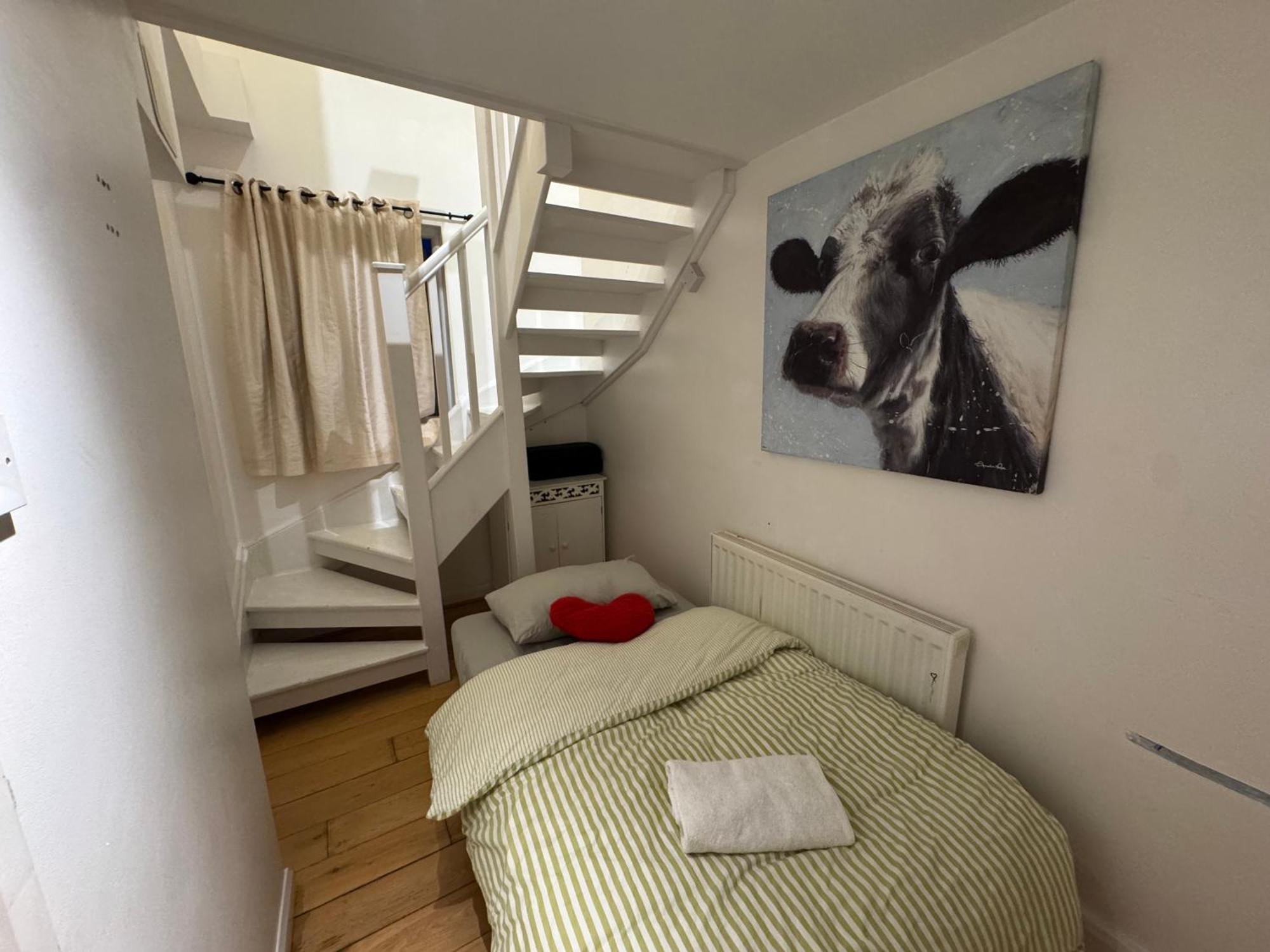Cozy Rooms Near Central Лондон Экстерьер фото
