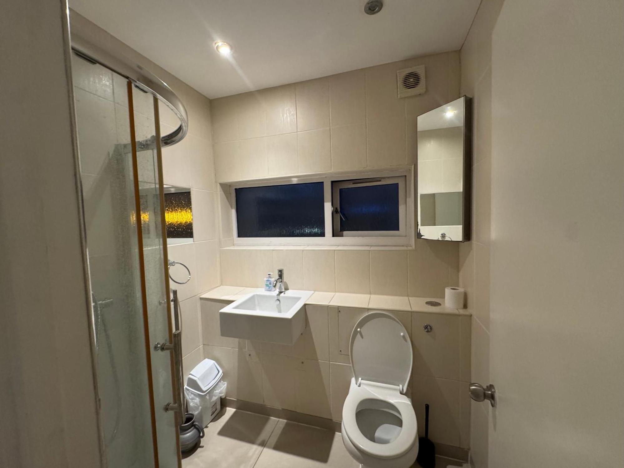 Cozy Rooms Near Central Лондон Экстерьер фото